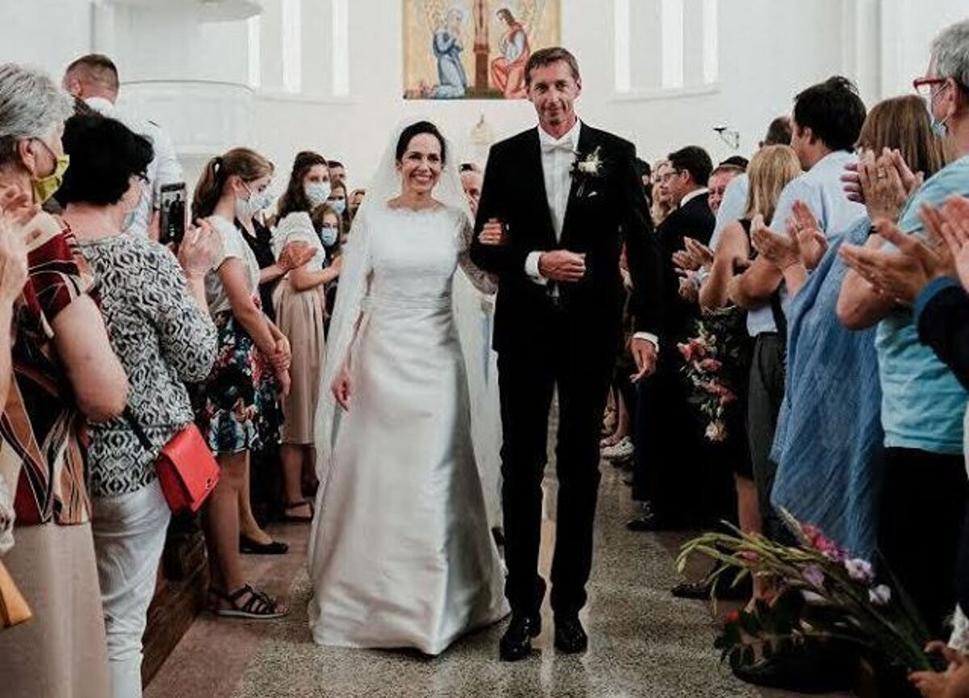 V poradí druhá svadba Milana Majerského, opäť v kostole. Rok 2020