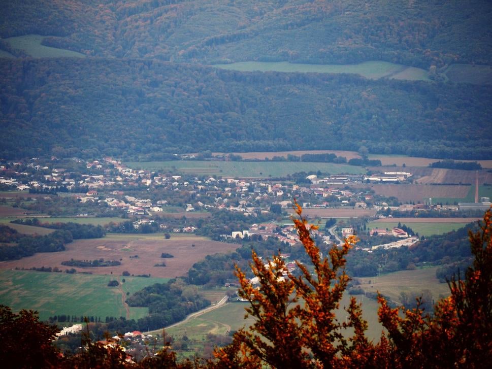 Bystré
