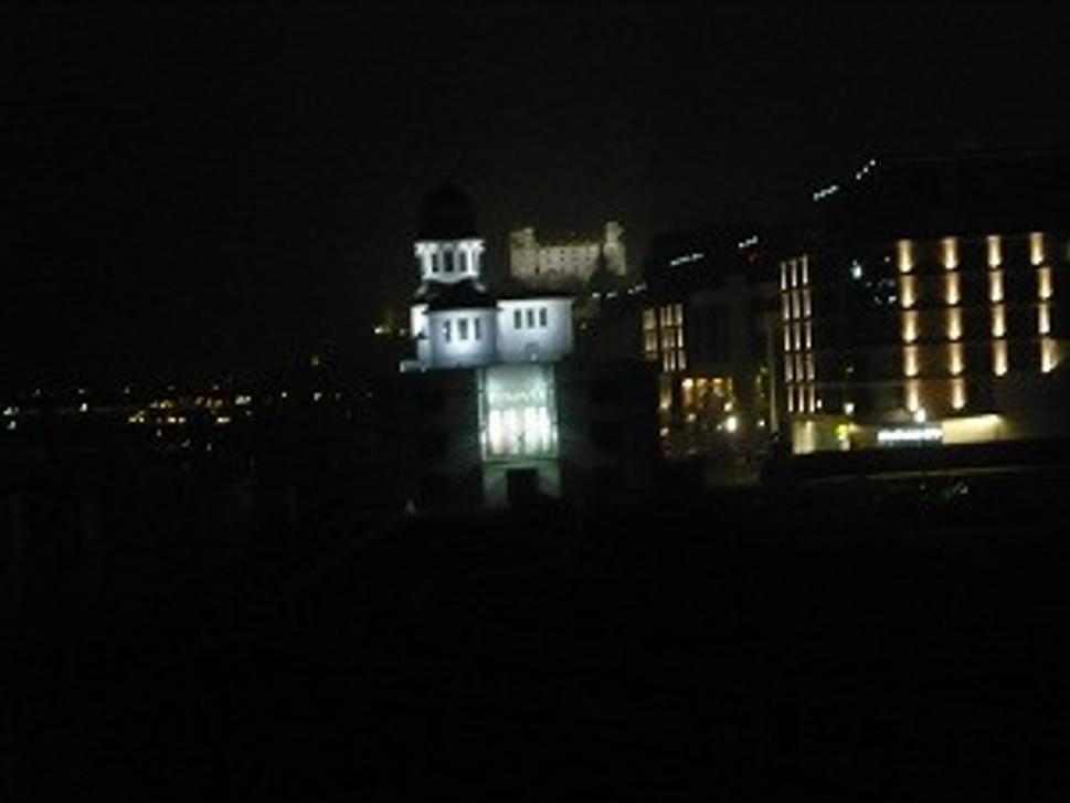 Bratislavský osvietený hrad