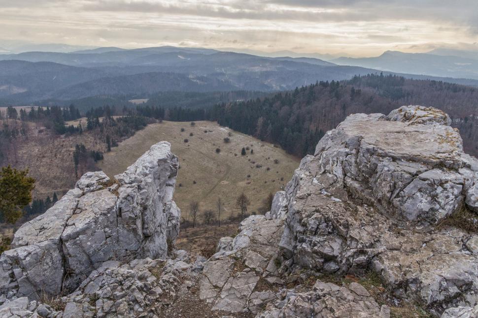 Pohľad do Čertovej doliny