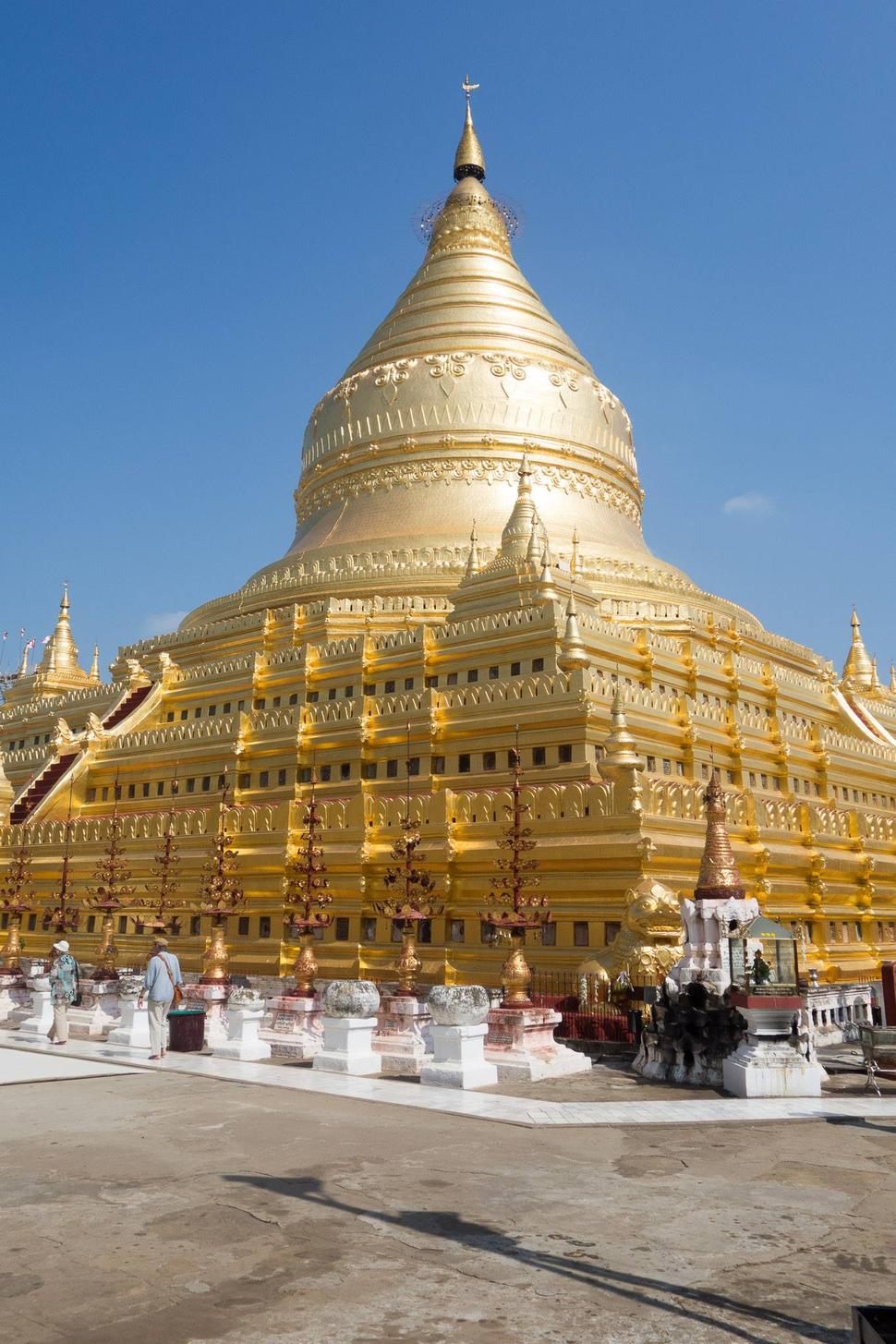 Schwezigon pagoda