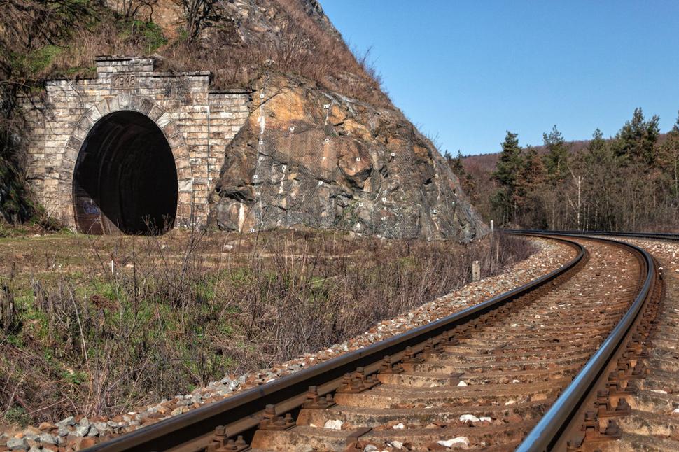 Píliansky tunel