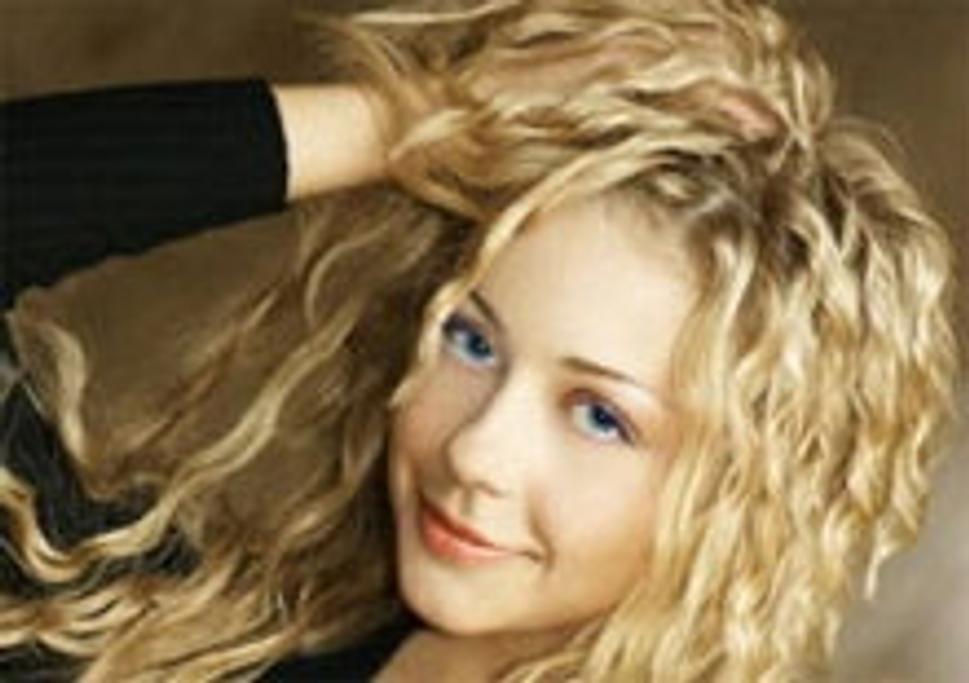 Tina Karol