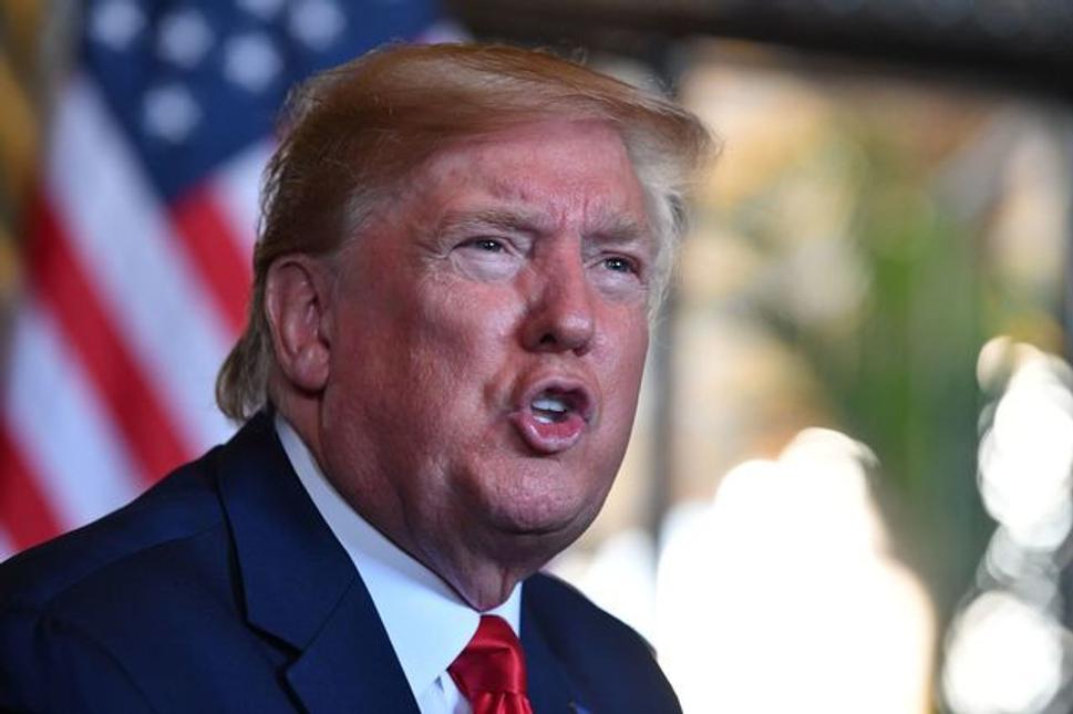 Trump schválil odpálenie rakiet na konvoj pri letisku v Bagdade, kde zomrel najvplyvnejší muž Iránu-Gásem Solejmání