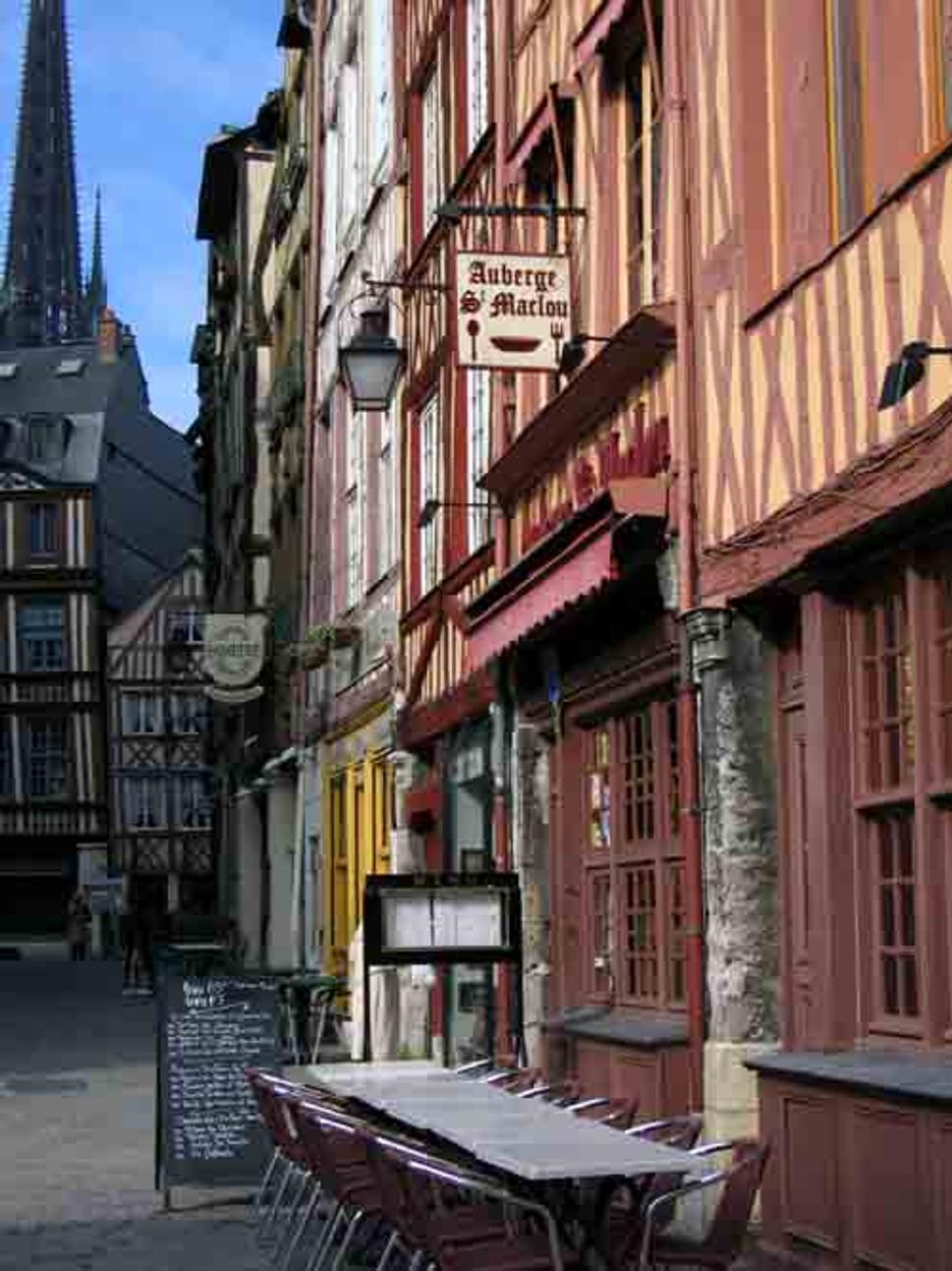 V meste Rouen mi učarovala najmä jeho architektúra