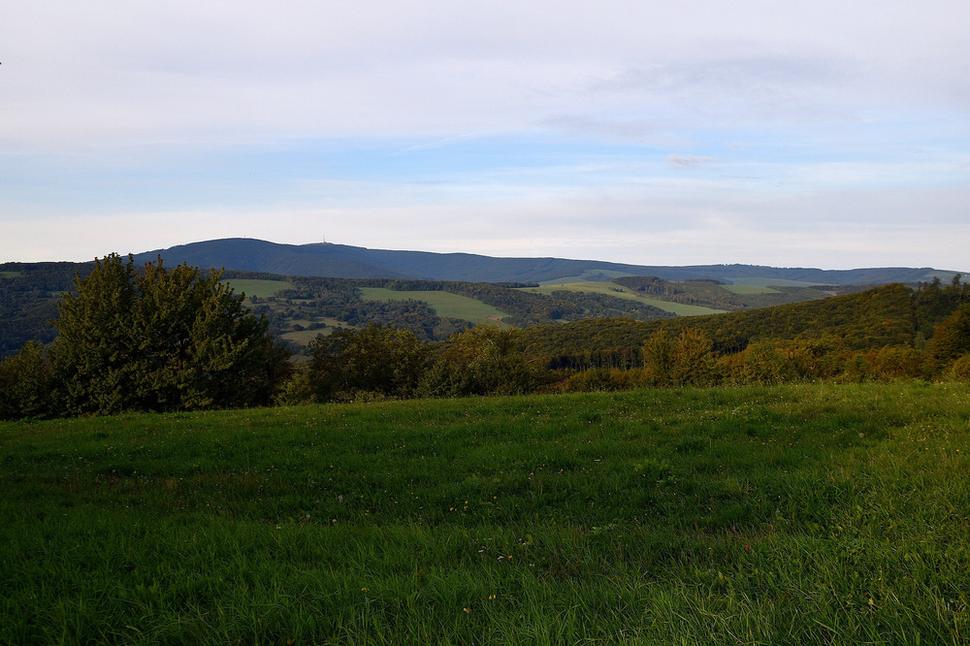 s výhľadom na Veľkú Javorinu