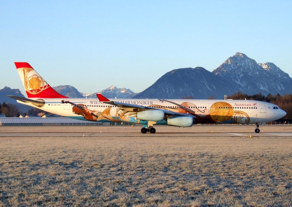 "Geschichte/History" by Austrian Airlines