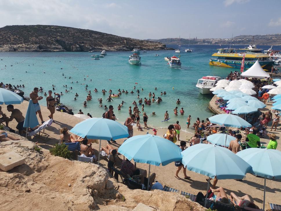Blue lagoon, Comino
