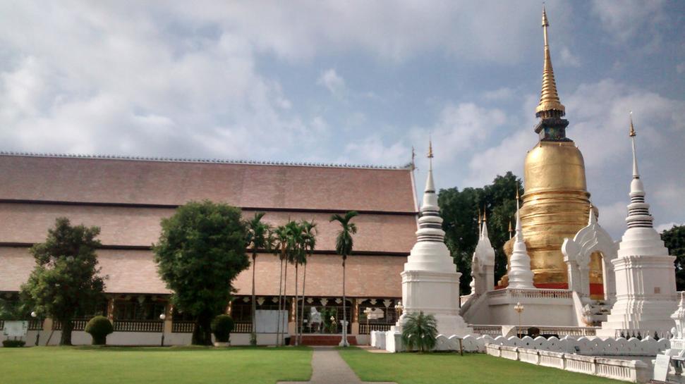 Pagoda (Wat Suan Dok) v Chiang Mai