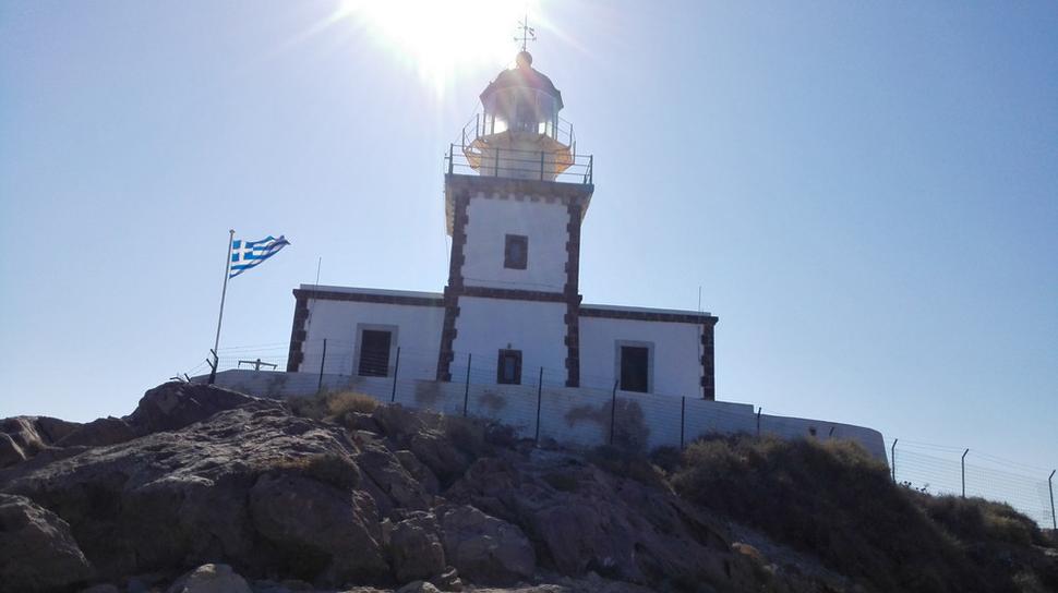 Akrotiri maják