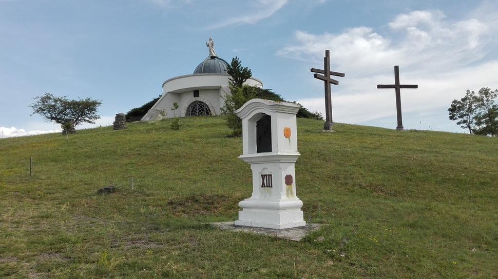 Cestou na vrchol kalvárie.