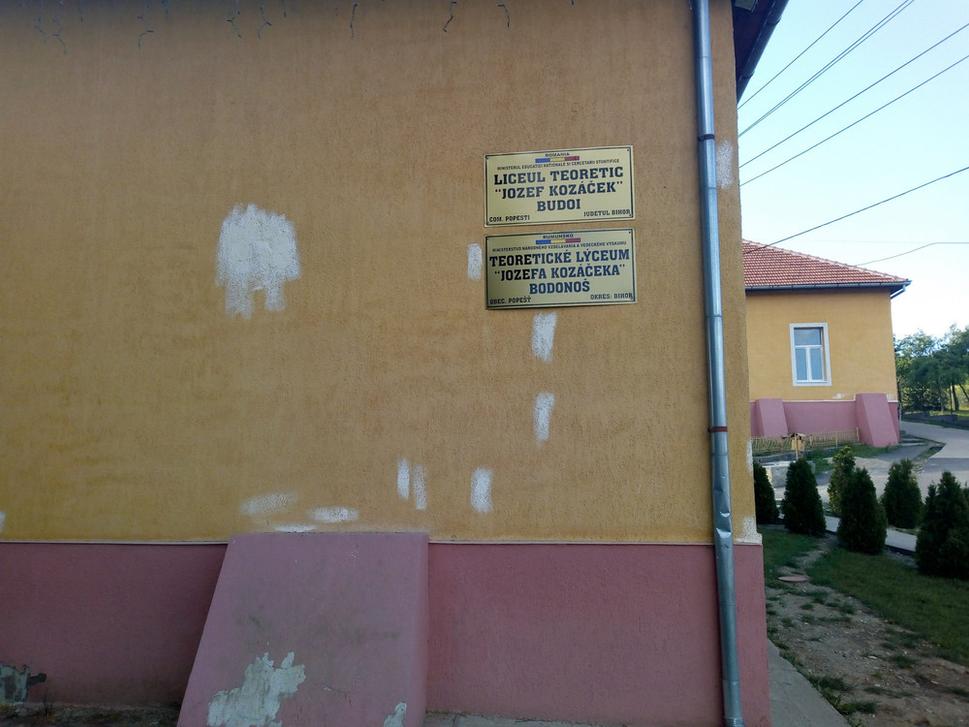 Slovenská škola - Technické lýceum v Bodonoši