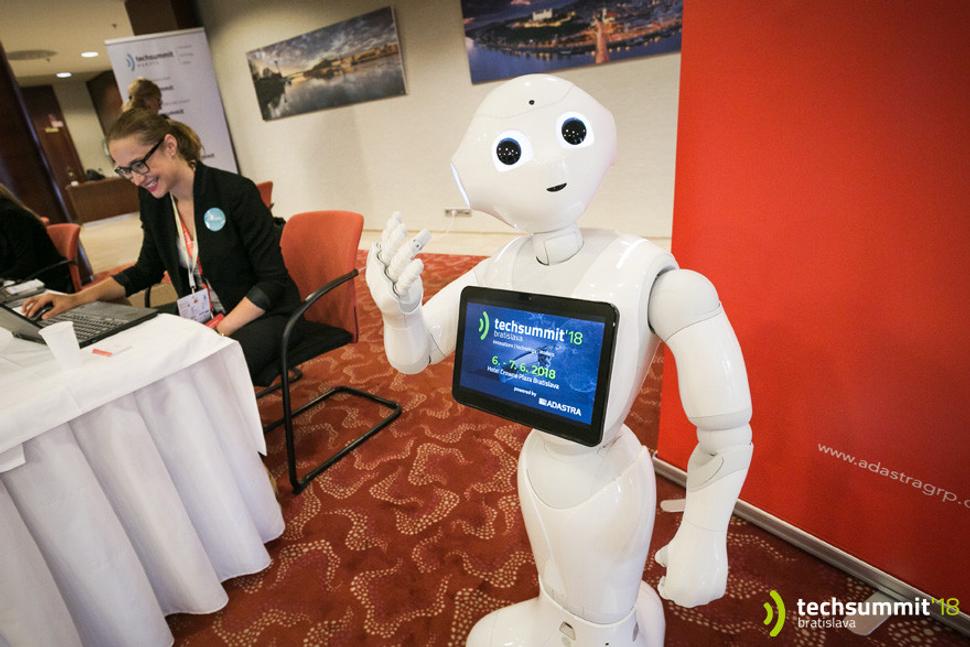 Pepper vítal pri vstupe, okrem iného, vedel povedať aj celý program