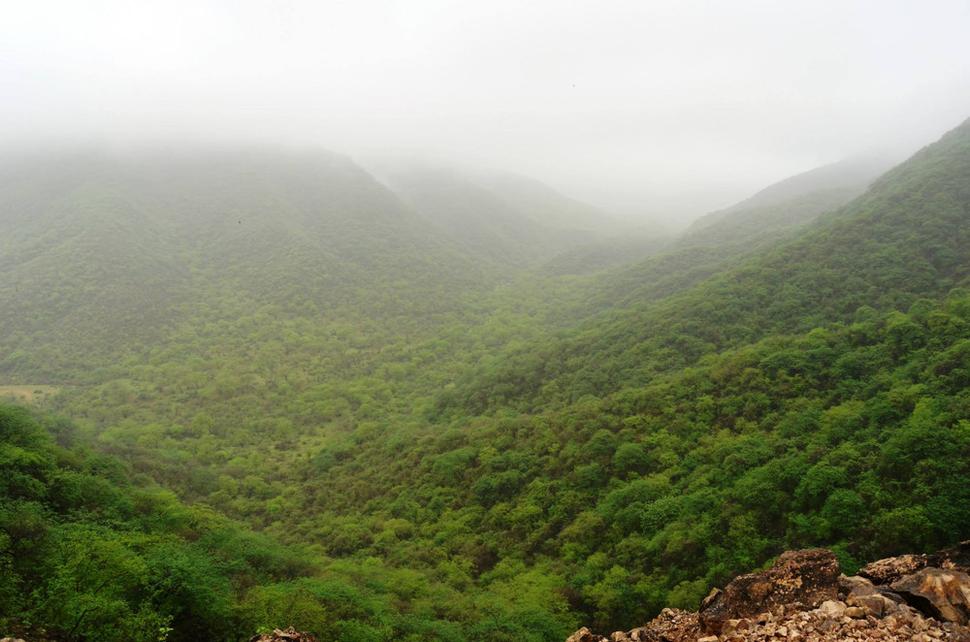 Pohorie Dhofar zo strany pobrežia