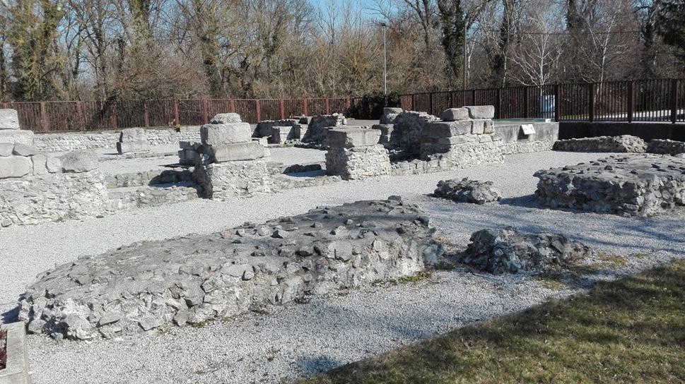 Zvyšky vojenského tábora.