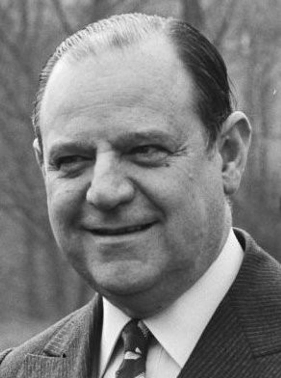 Raymond Barré