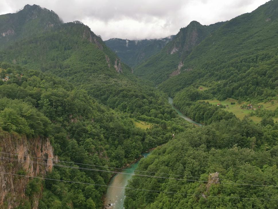 zip lajny nad Tarou