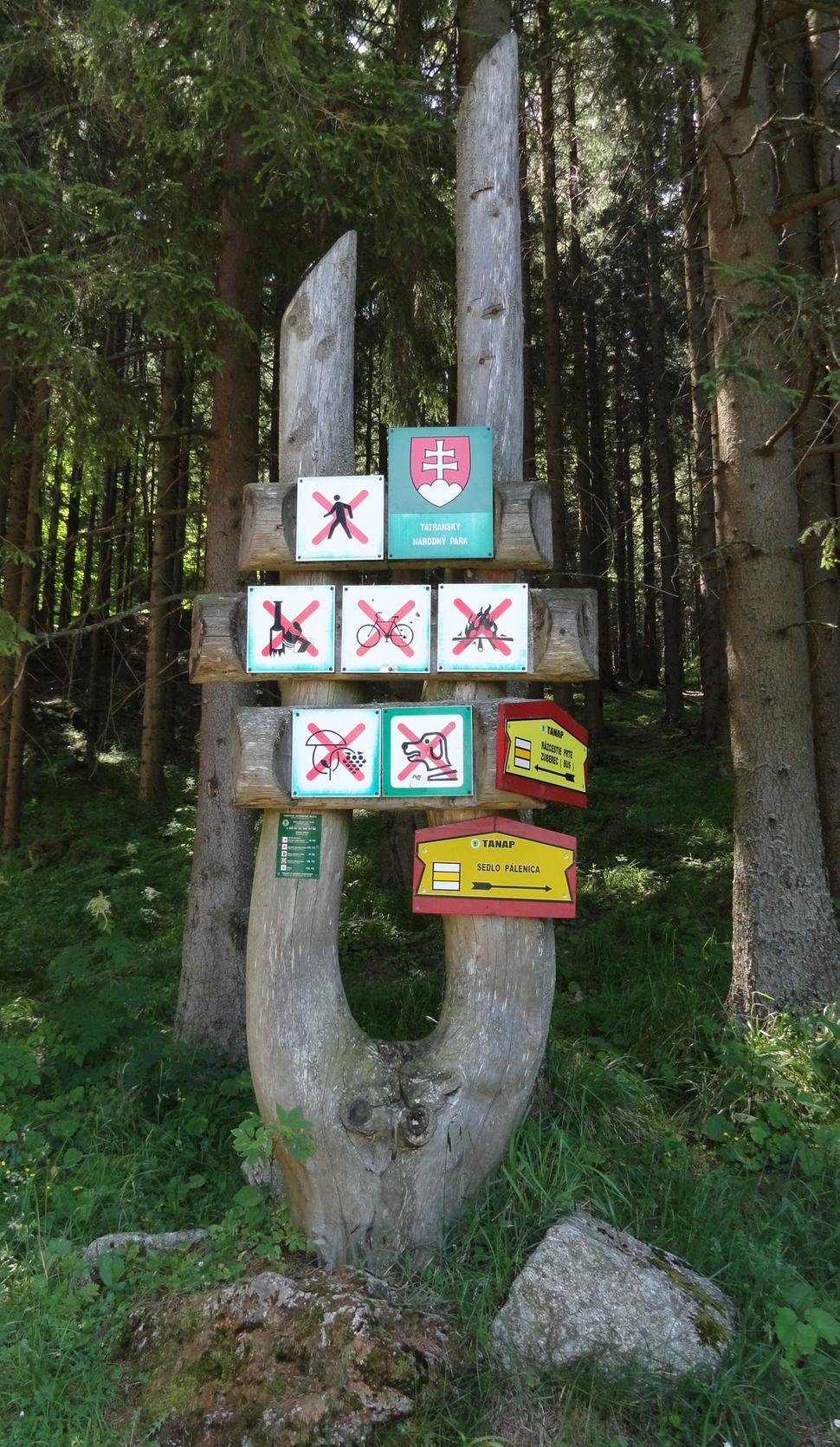 Na rázcestí, ráno a rozospatí
