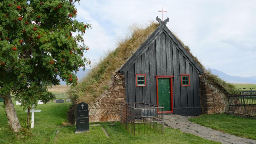 Víðimýrarkirkja - prekrásny kostol s trávnatou strechou