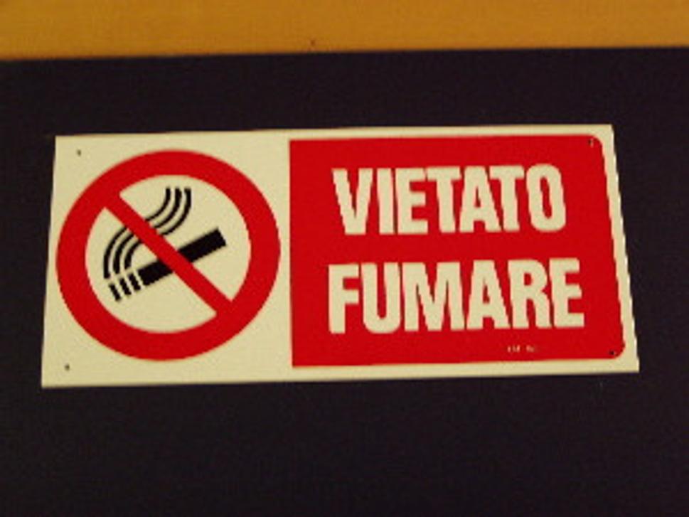 ...je to všade (ZÁKAZ FAJČENIA)