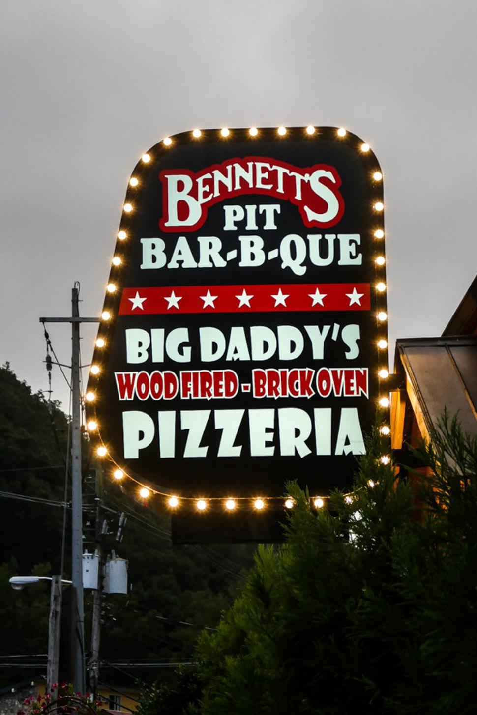 Bennetts Pit Bar-b-que
