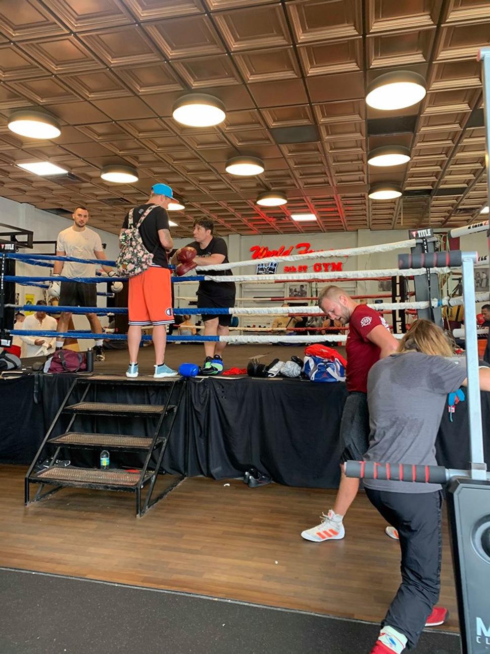 5th street gym, môj rozhovor s trénerom Ginom