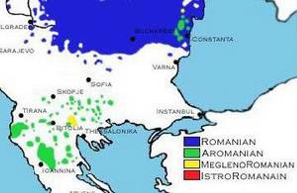 Zemepisná lokalizácia arumunského etnika - zelená farba. Na úvodnej fotke - tradičný ľudový svadobný kroj Arumunov.