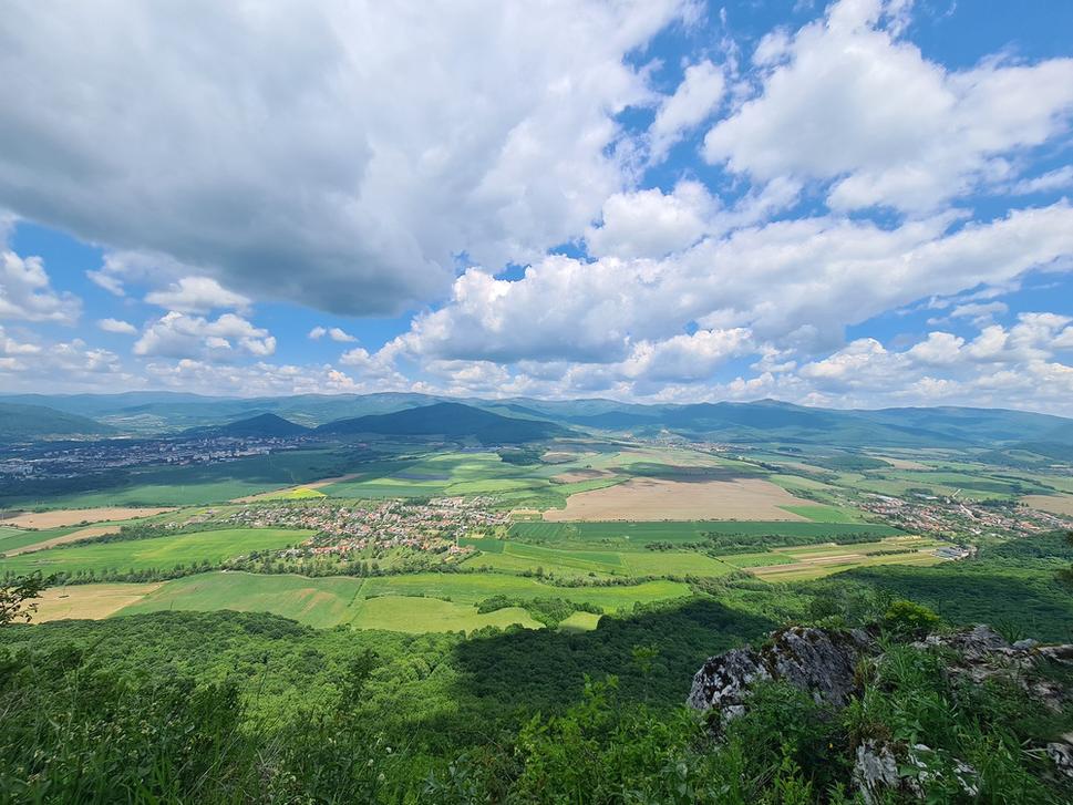Dievčenská skala