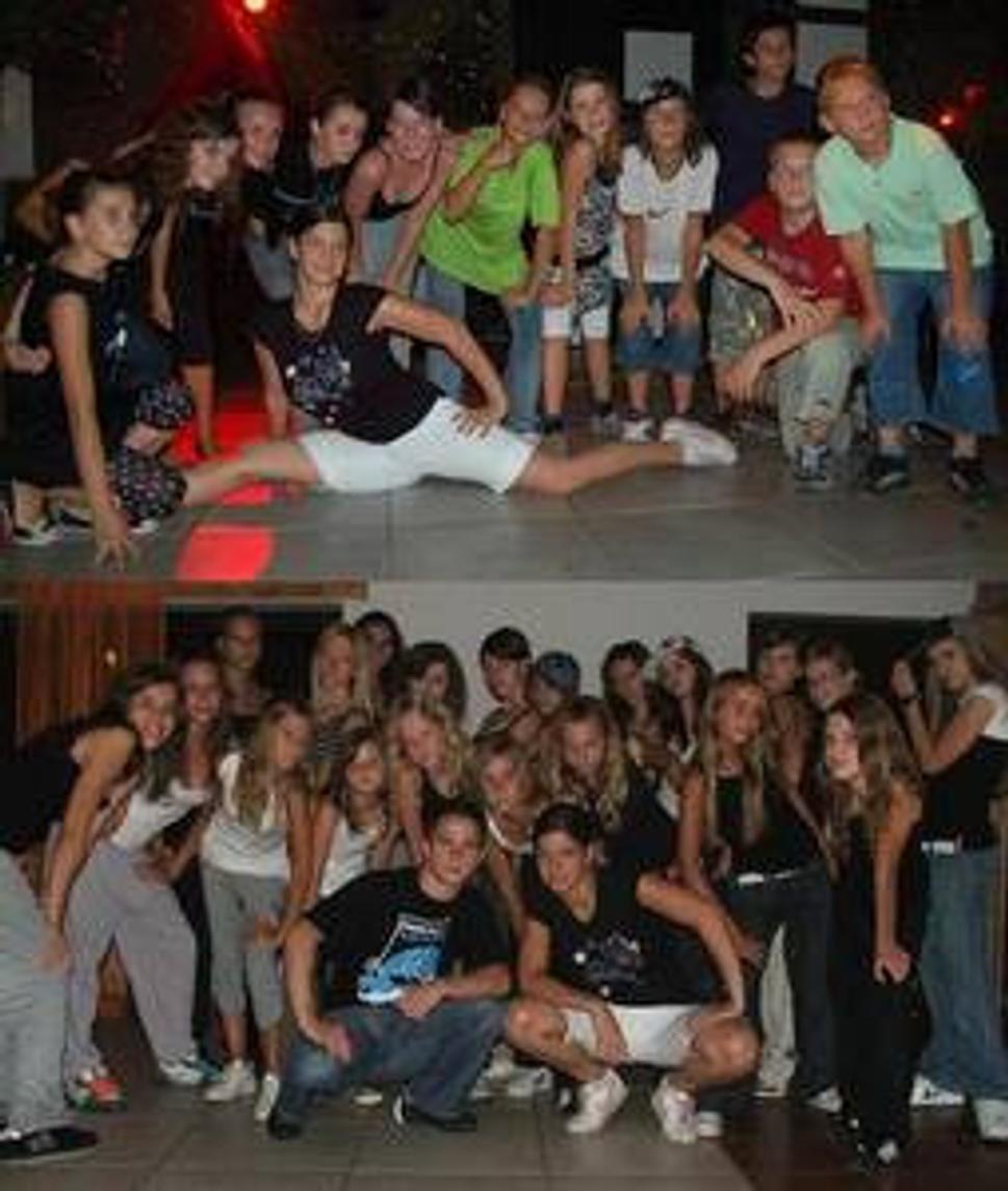 Hore 6. oddiel a dole ChaChaDanceGroup :)