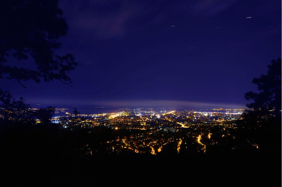 severný výhľad na nočné Košice