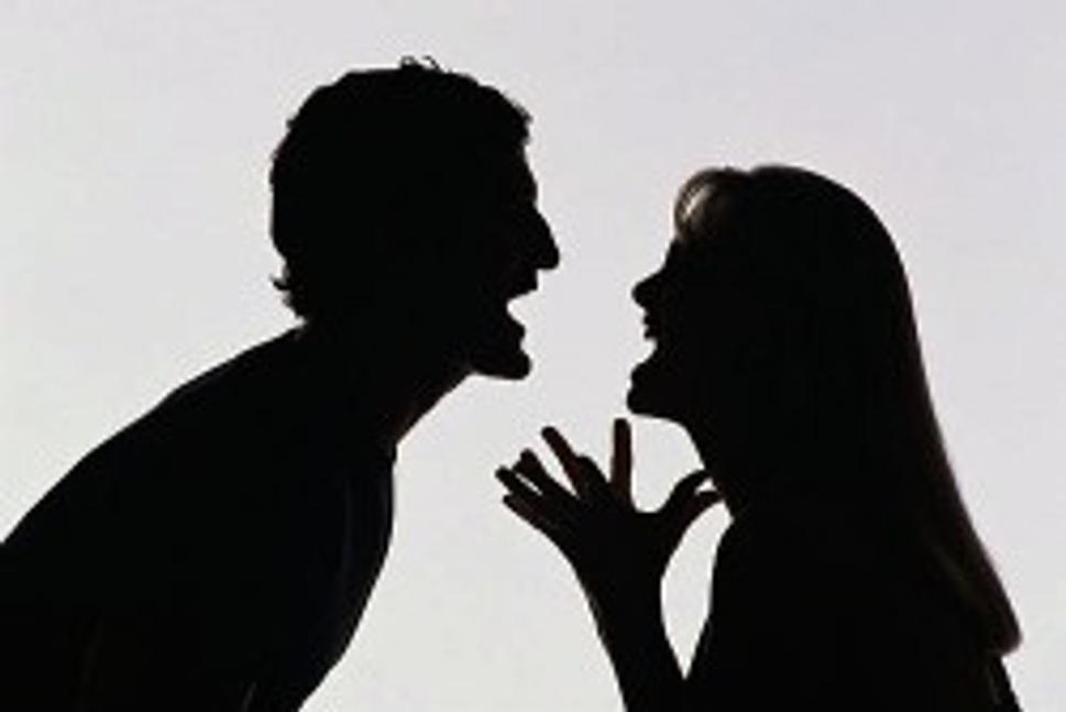 Hádky vo vzťahu sa často znásobujú, keď nastáva problém v komunikácii alebo každý z partnerov smeruje vo svojich snoch na iné miesto.