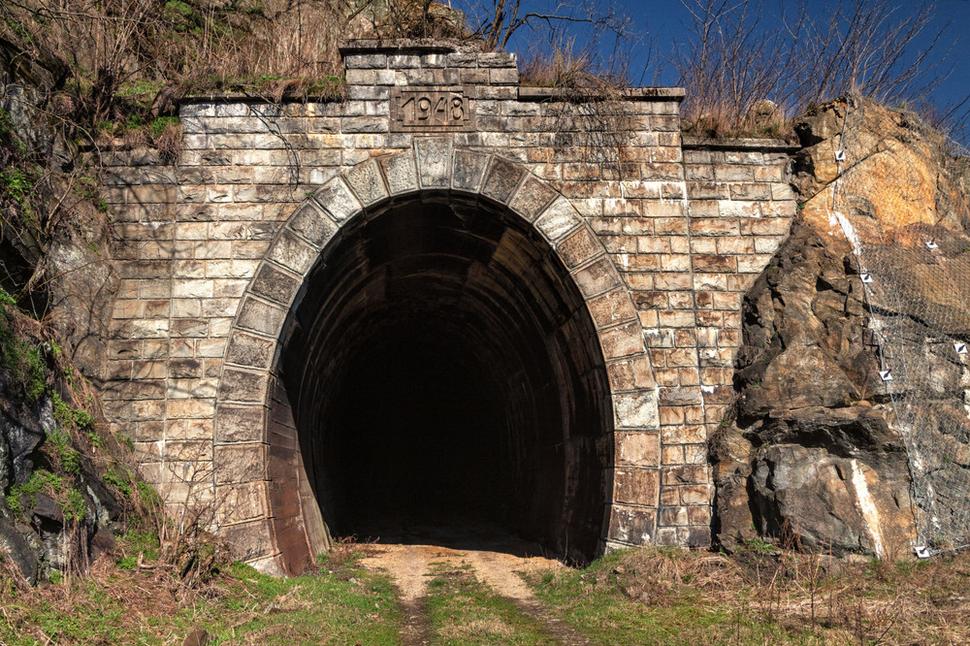 Píliansky tunel