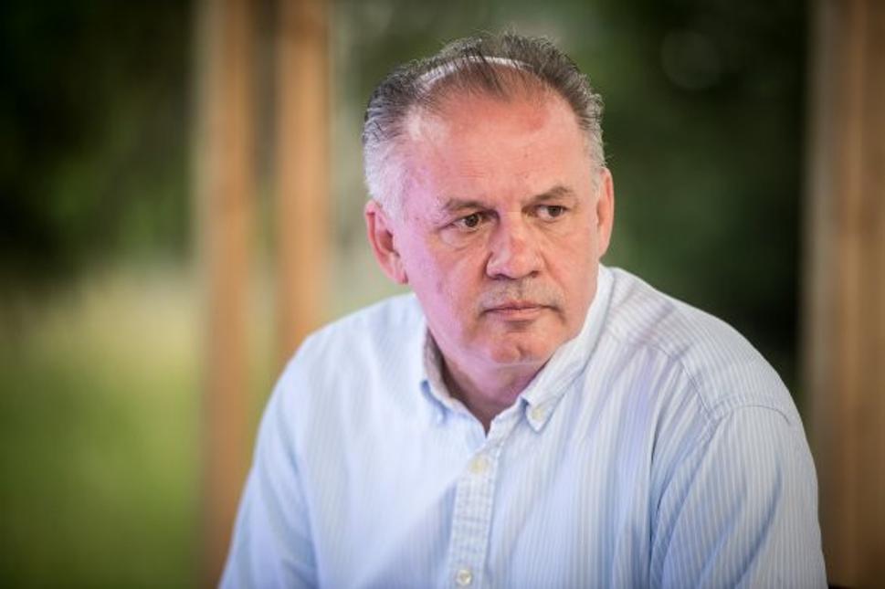 • Andrej Kiska •