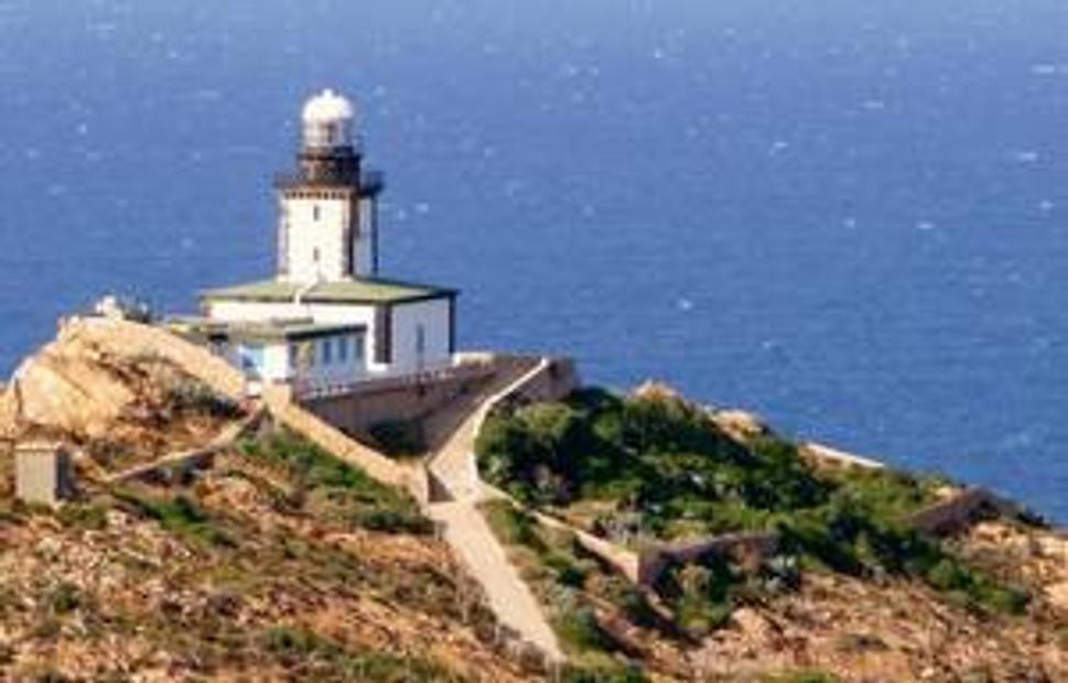 maják v stredozemnom mori - konkrétnejšie neďaleko Calvi (Corsica)