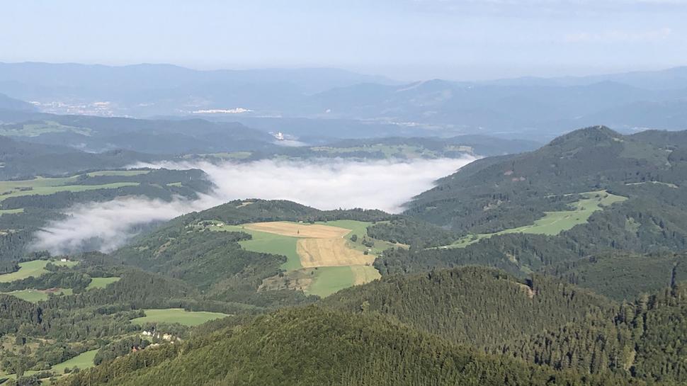 Z cesty medzi Hrbom a Veprom (ľubietovským)