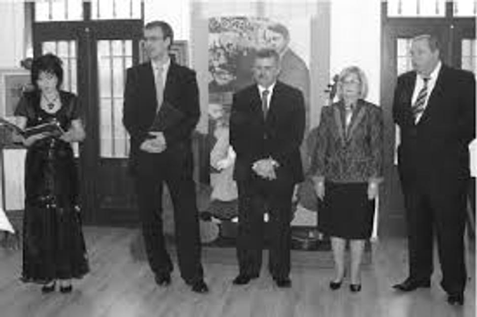 Zľava: Dana Barnová, Maroš Demko, Viliam Zahorčák, Ľubica Rošková, Emil Ďurovčík