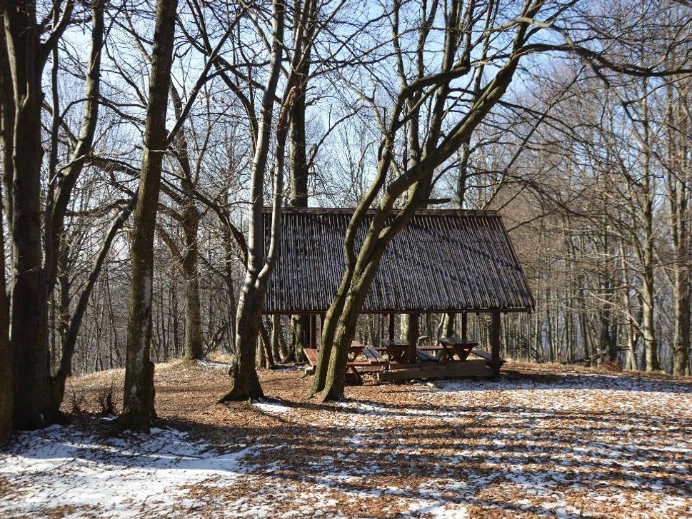 prístrešok na vrchole