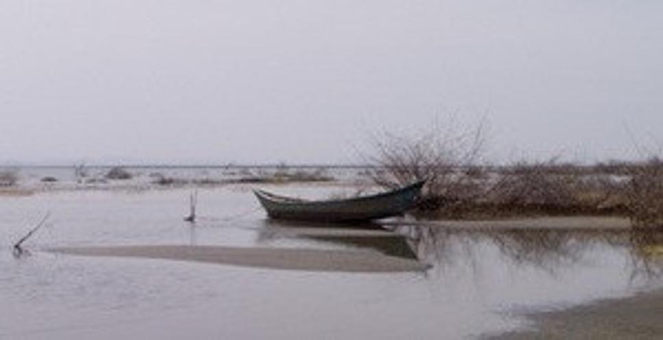 Rafaelova loď a jazero Turkana.
