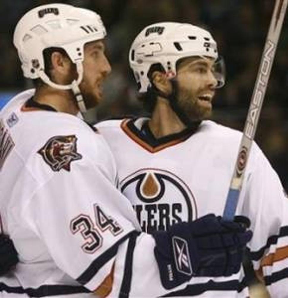 Mike Peca počas nedávno skončených playoffs