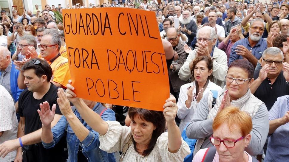 Guardia Civil, zmiznite z tohto mestečka