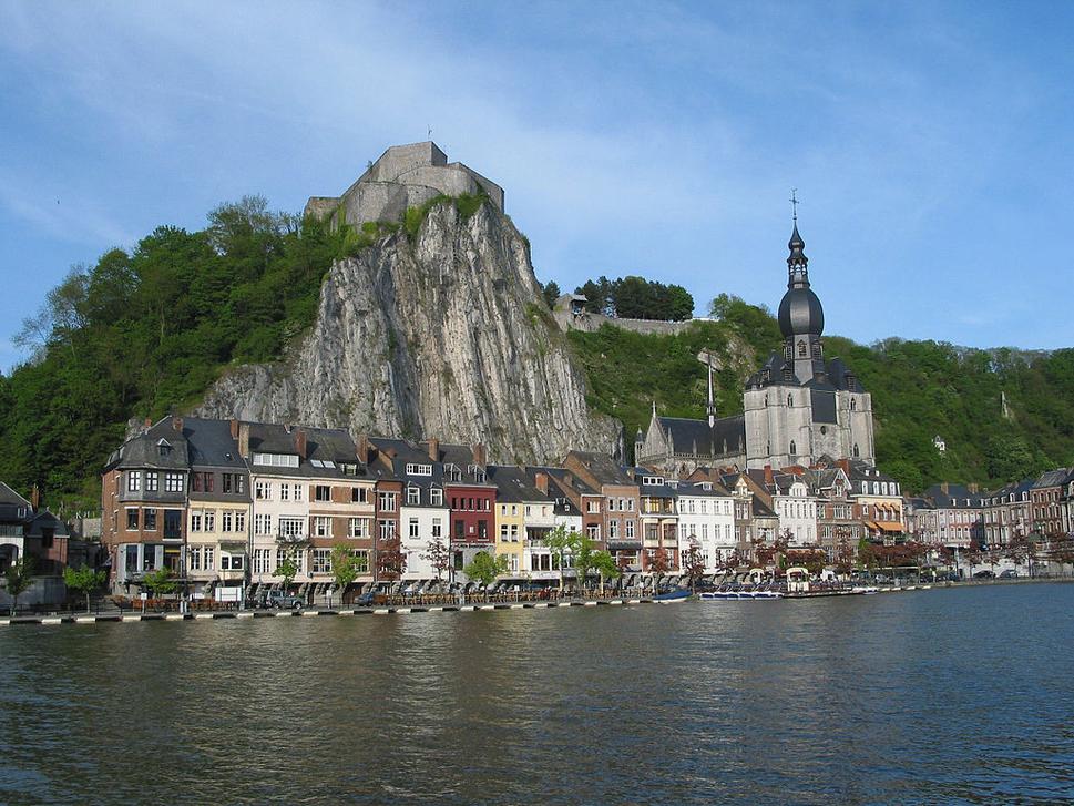 Dinant (foto: zdroj - wikipedia.org)