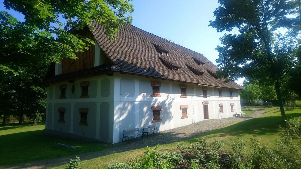 Baroková sýpka Raduň