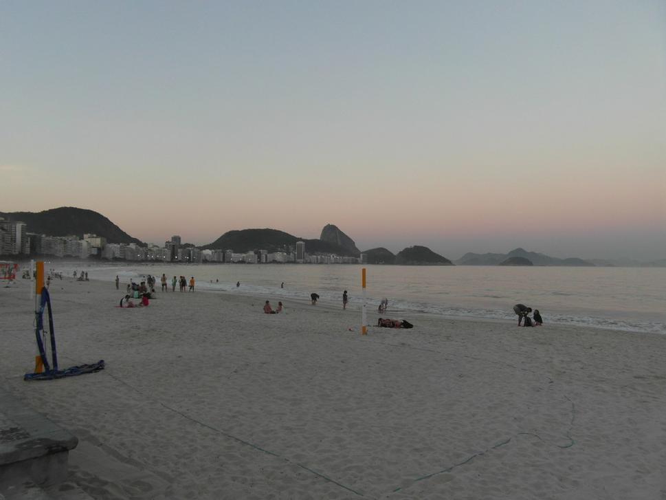 Copacabana po západe slnka