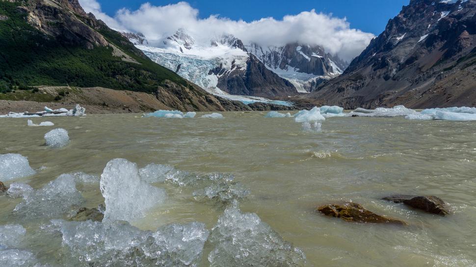 Laguna Torre, výhľad na vrchol Torre však nebol bohvie čo...