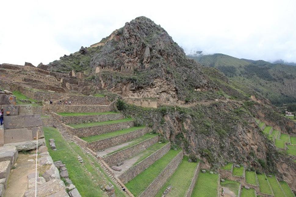Ollantaytambo - staré mesto - terasy
