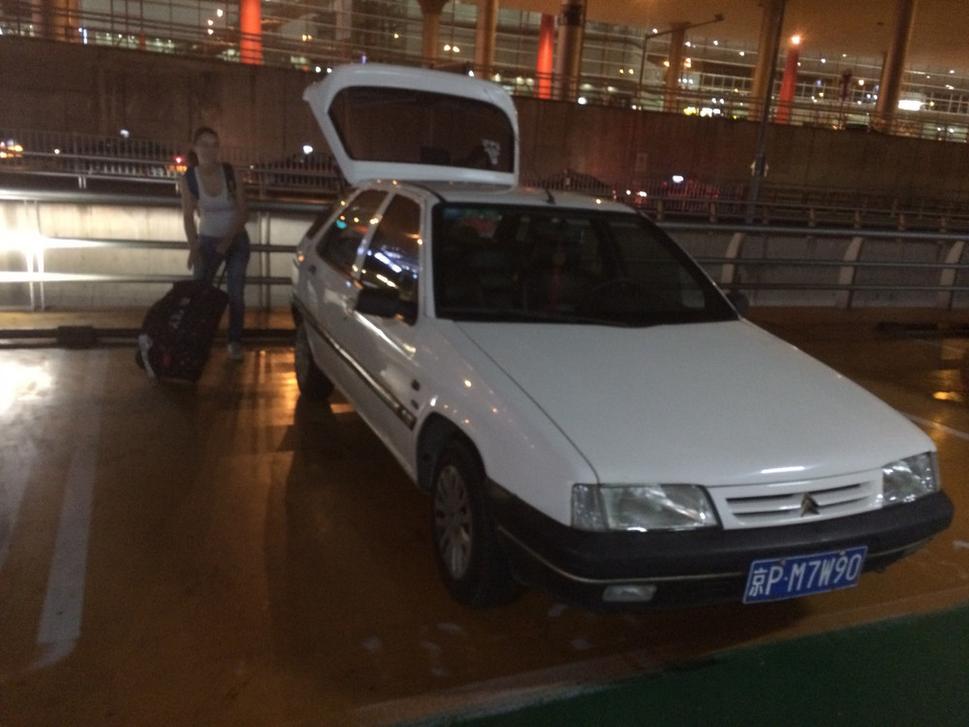 Taxi z letiska