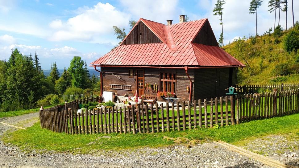 Pred horárňou.