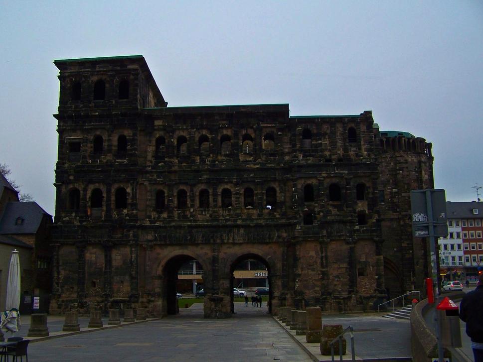 Porta Nigra