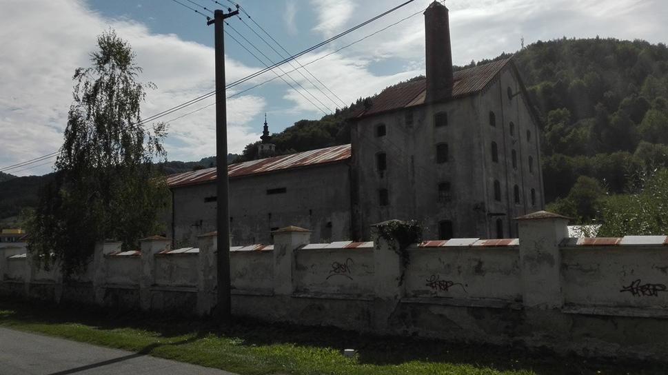 Areál najstaršieho slovenského pivovaru vo Vyhniach.