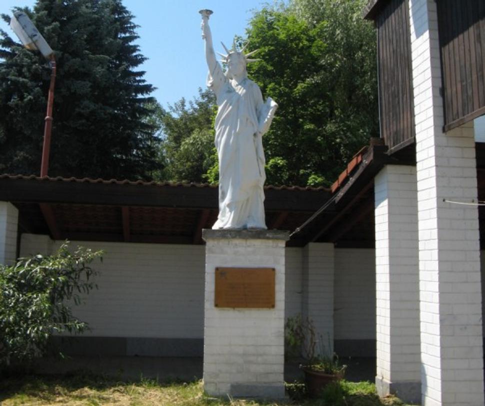 Socha Svobody v Česku